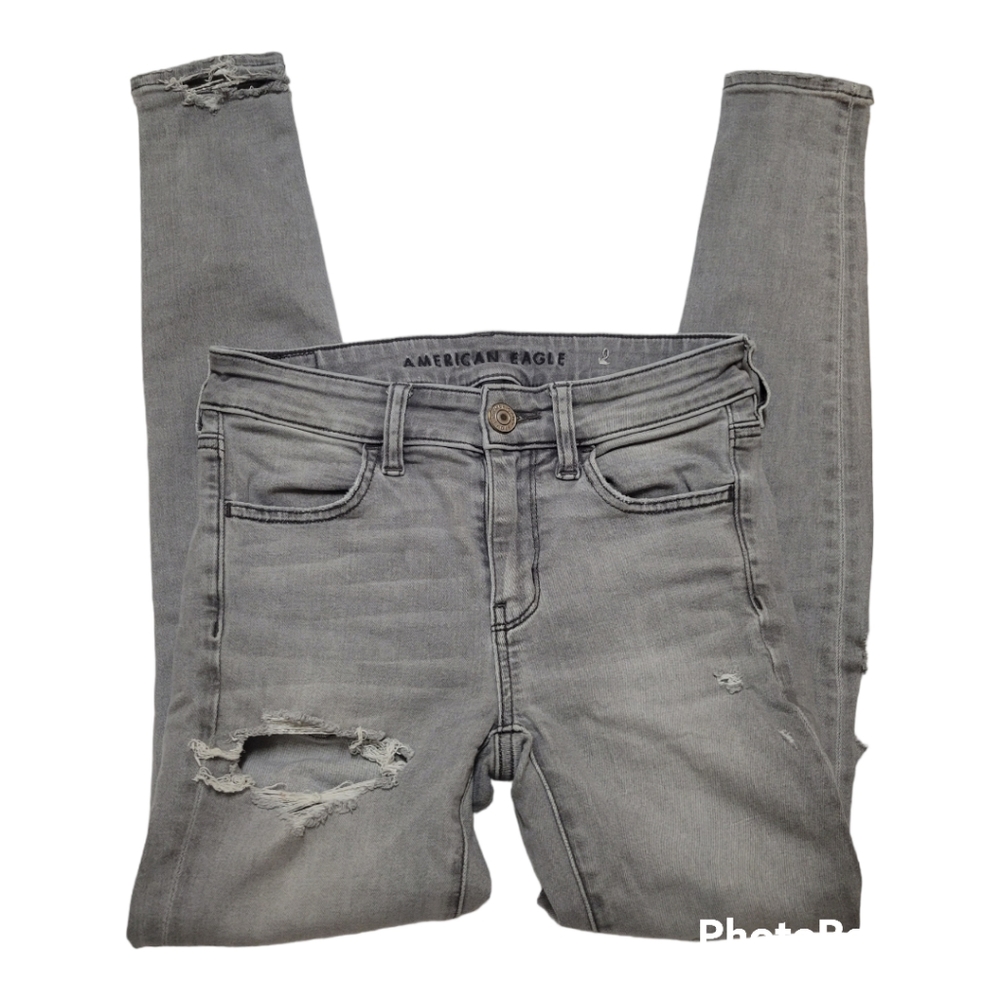 American Eagle Next Level Stretch Gray Distressed Size 2 Regular Skinny Jeans
